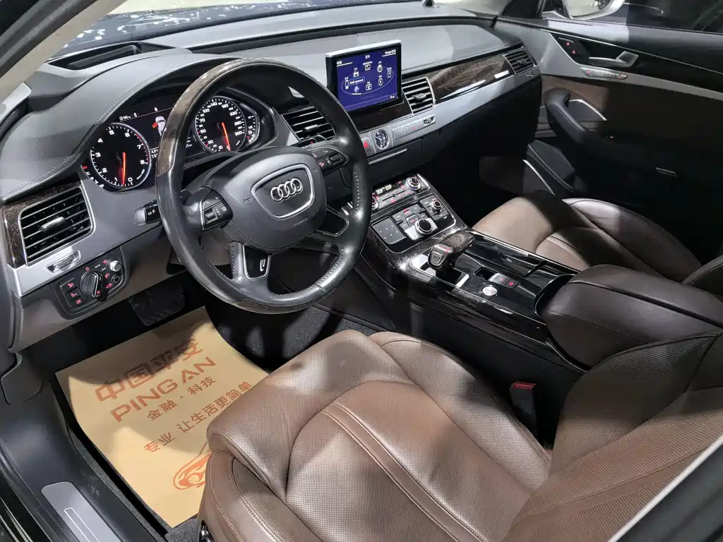 Audi A8 2015 — фото 20