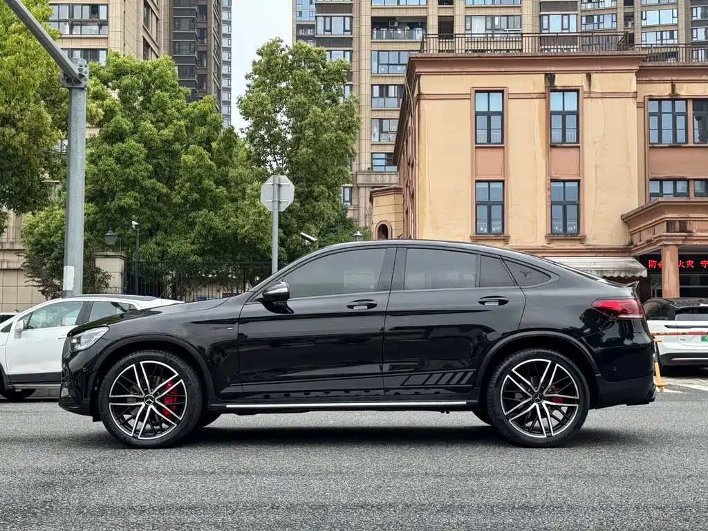 Mercedes-Benz GLC Coupe AMG 2020 — фото 17
