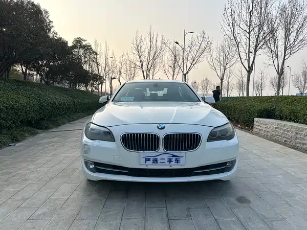BMW 5 Series 2012