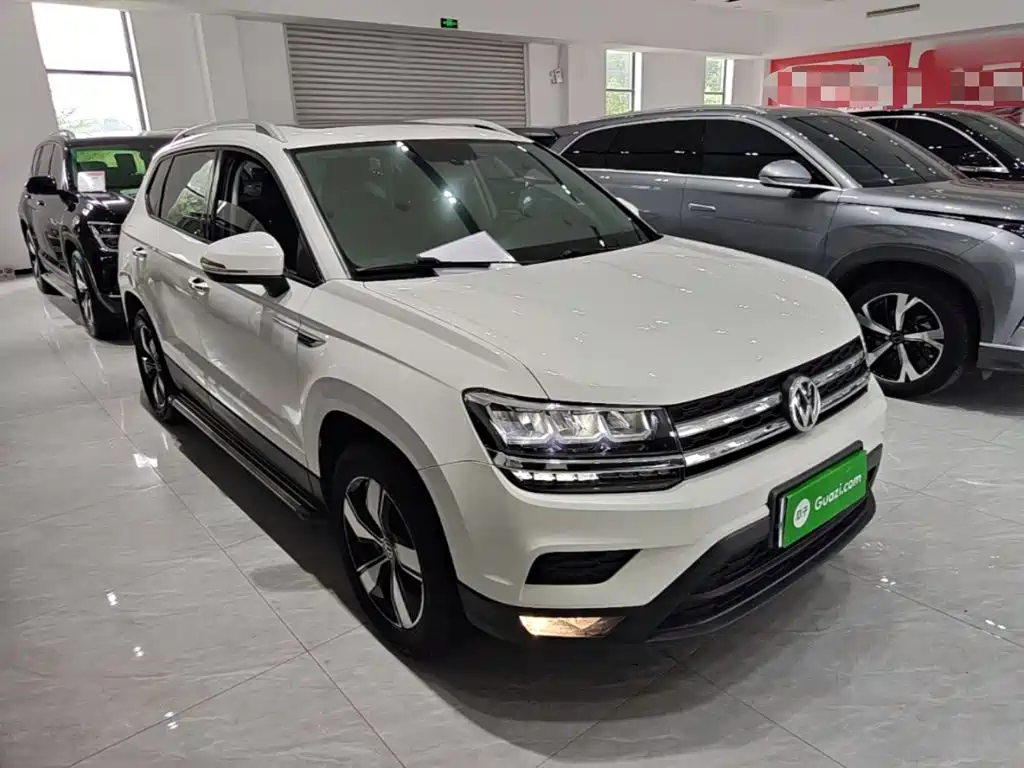 Volkswagen Tharu 2020