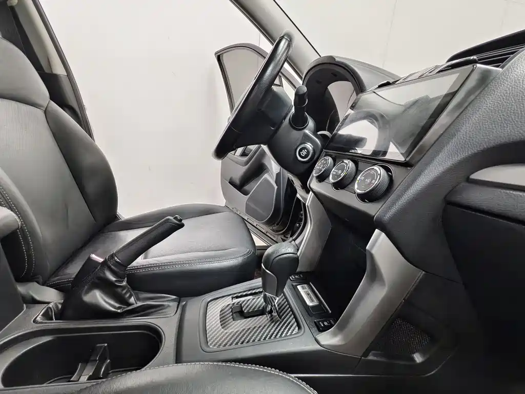 Subaru Forester 2014 — фото 15