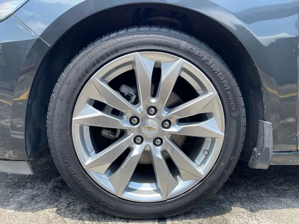 Chevrolet Malibu XL 2016 — фото 23