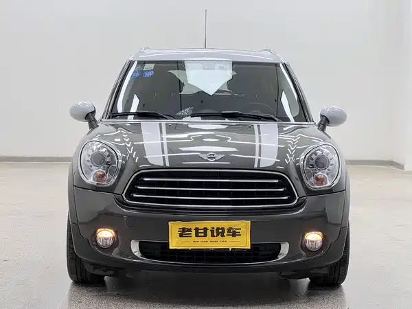 MINI Countryman 2014