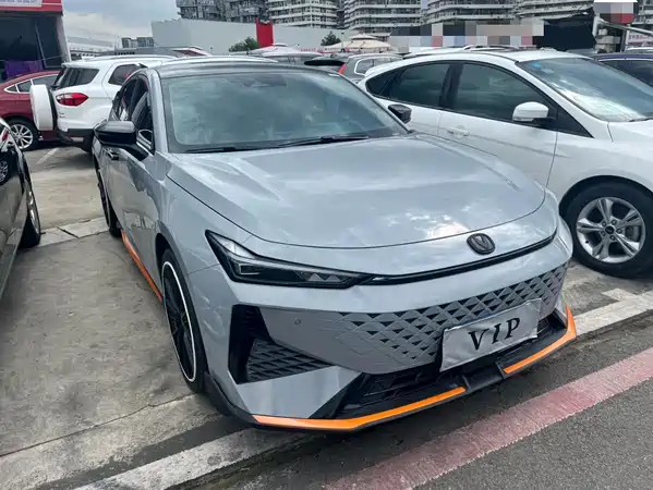 Changan UNI-V 2024