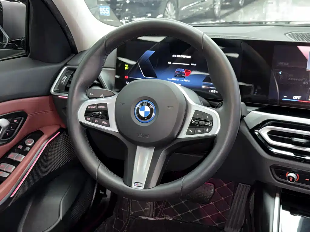 BMW i3 2024 — фото 13