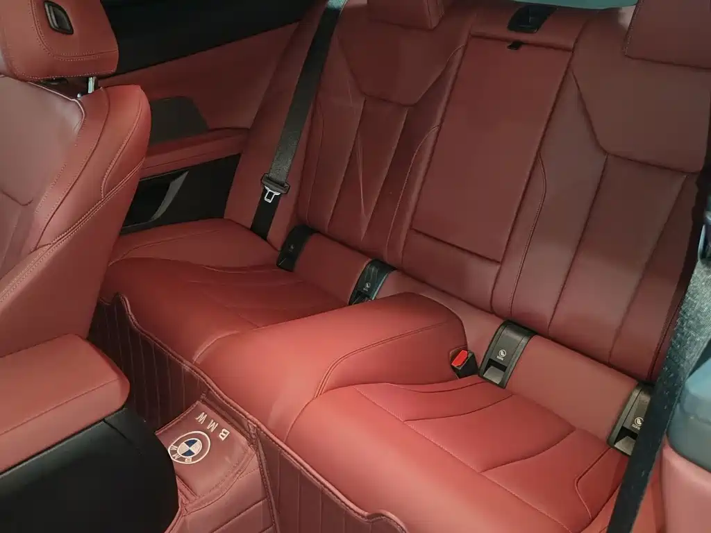 BMW 4 Series 2025 — фото 13