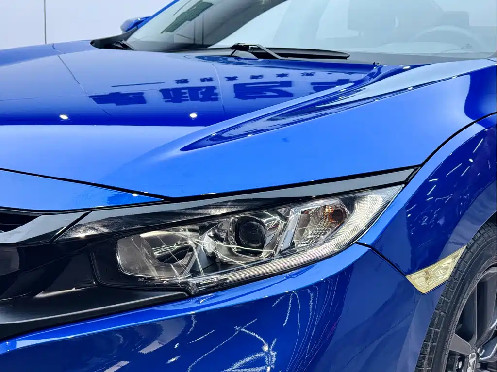 Honda Civic 2020 — фото 20