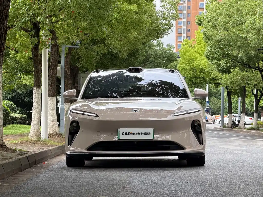 NIO ET5 2023