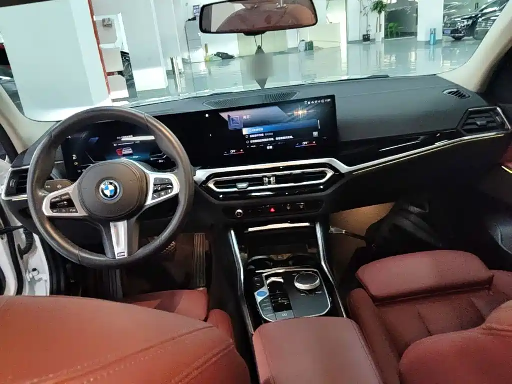 BMW i3 2023 — фото 10