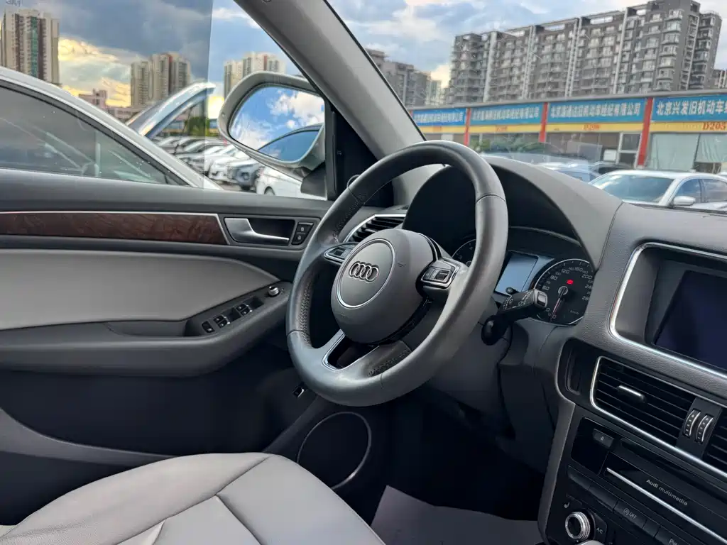 Audi Q5 2015 — фото 13