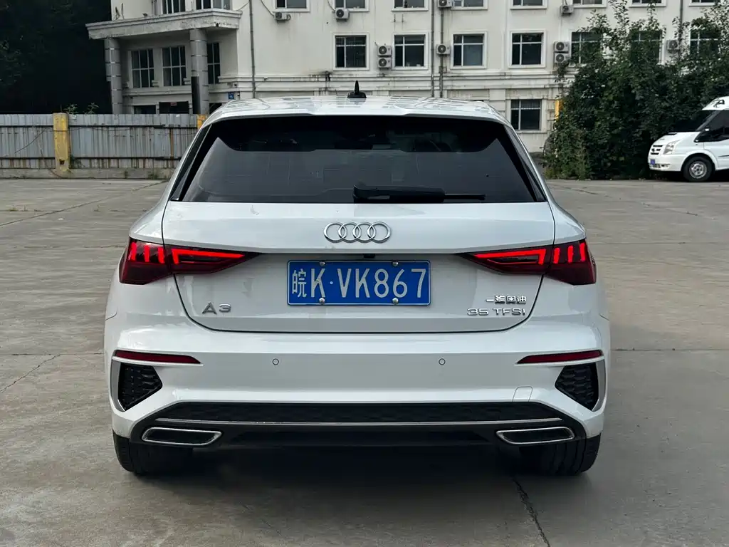Audi A3 2022 — фото 4