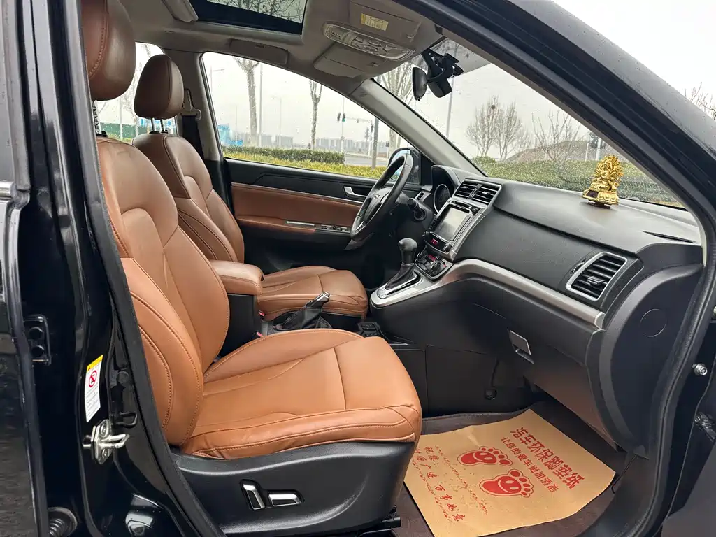 Haval H6 2015 — фото 17