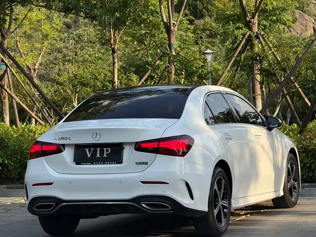 Mercedes-Benz A-Class 2025 — фото 10