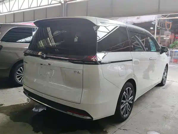 GAC Trumpchi E8 PHEV 2024