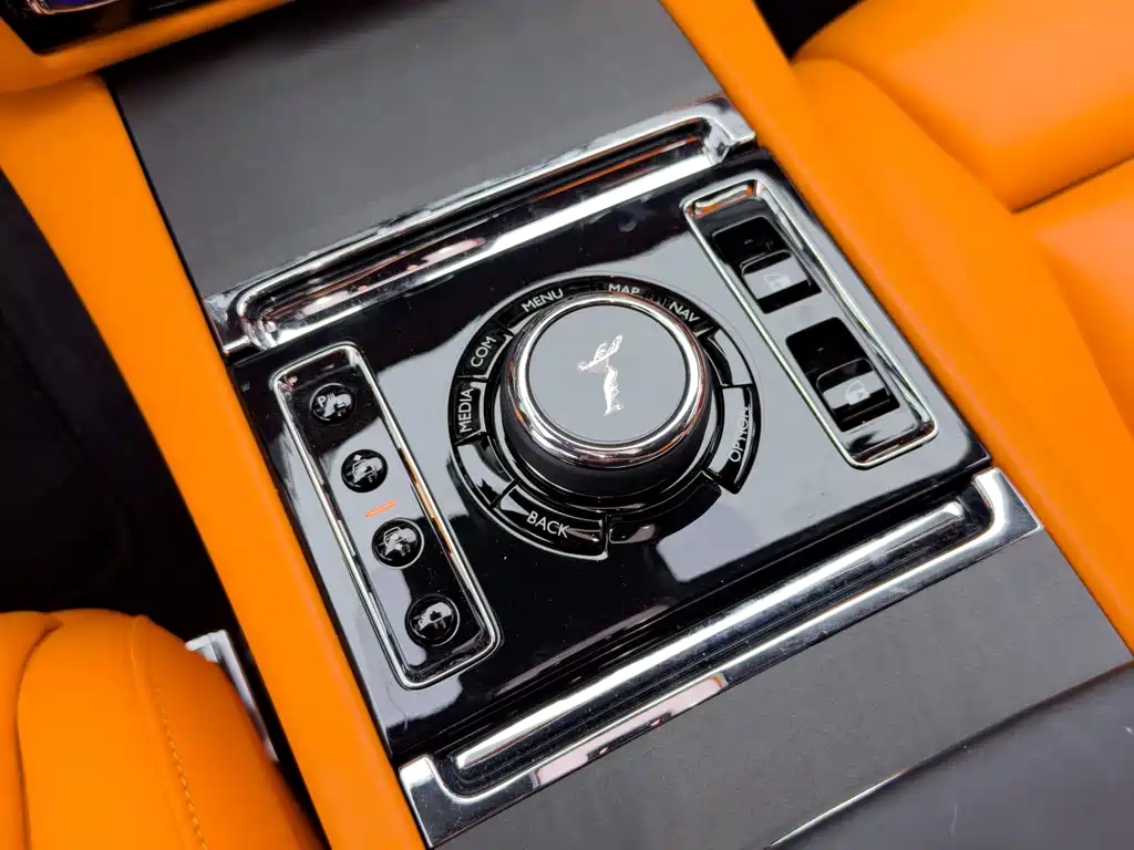 Rolls-Royce Ghost 2021 — фото 22