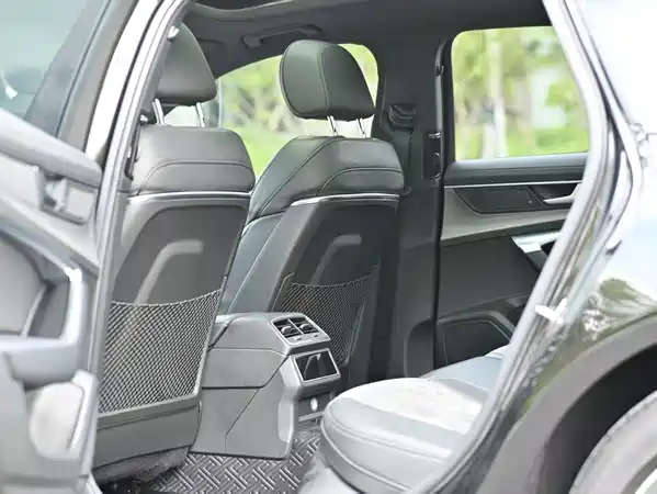 Audi A6L 2021