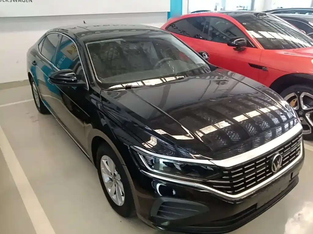 Volkswagen Passat 2025