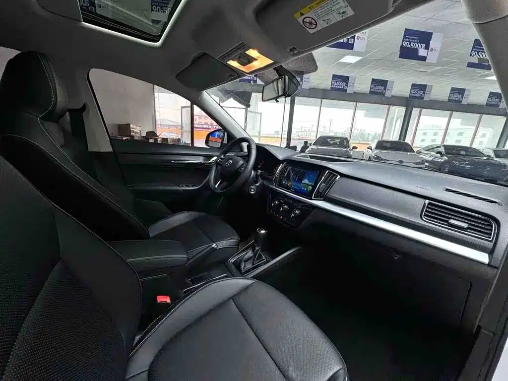 Skoda Kamiq 2023 — фото 15