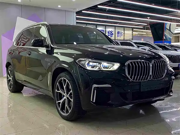 BMW X5 2023