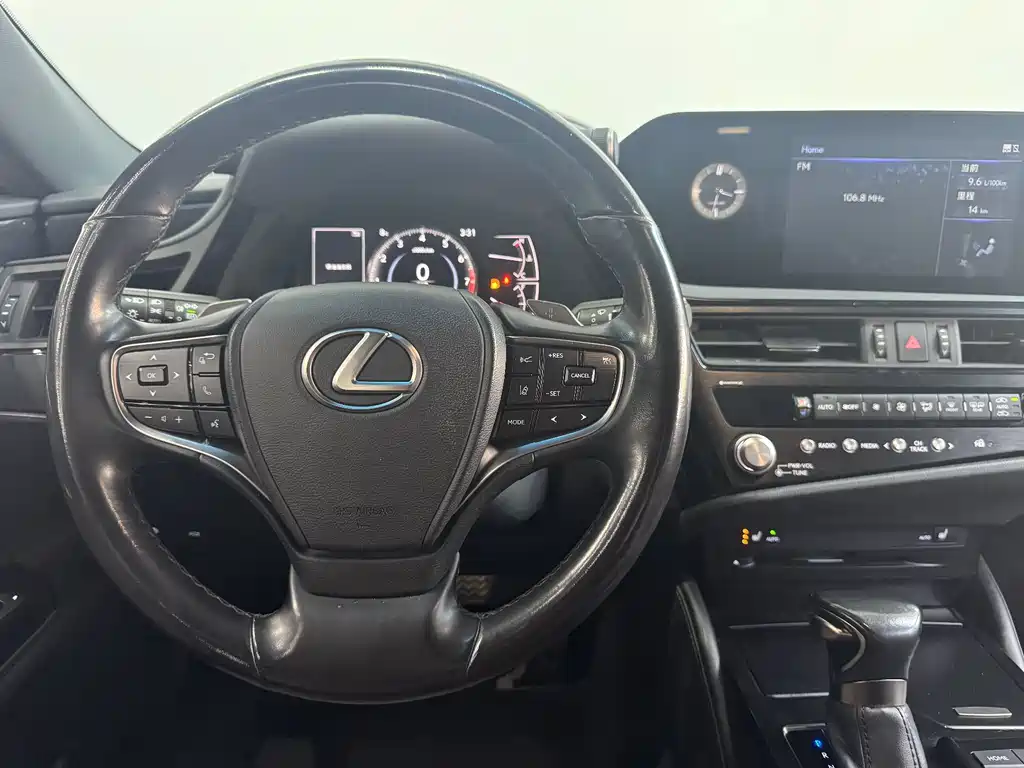 Lexus ES 2022 — фото 7