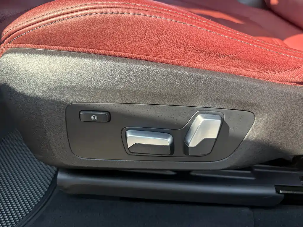 BMW X4 2021 — фото 19