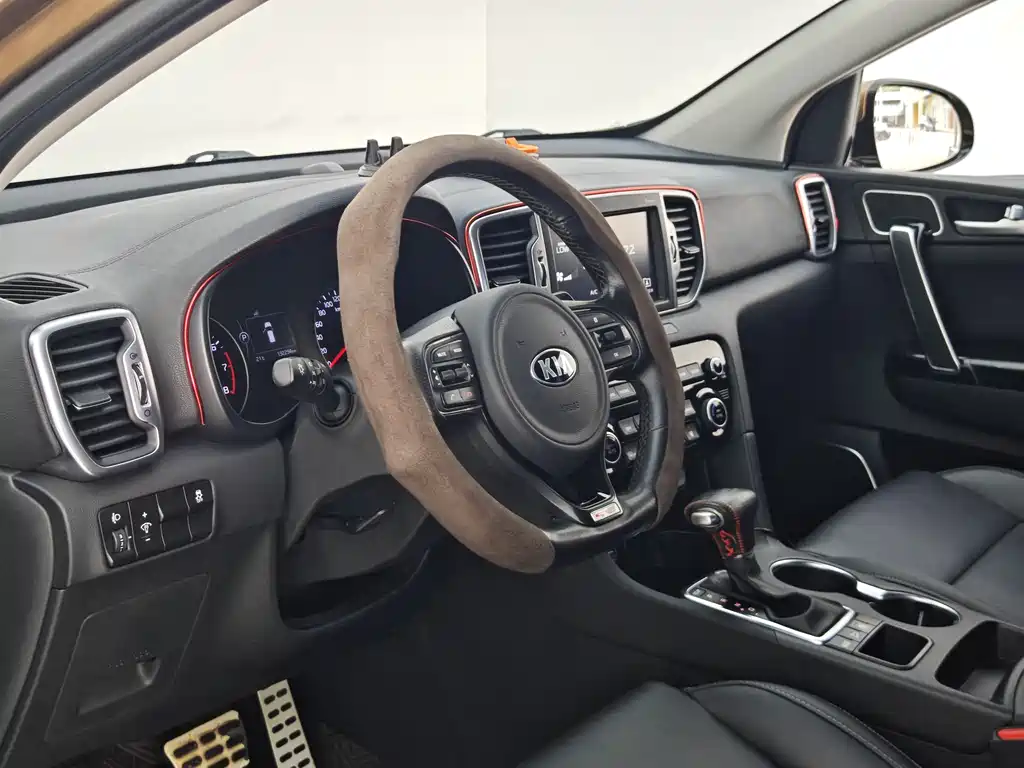 Kia KX5 2016 — фото 27
