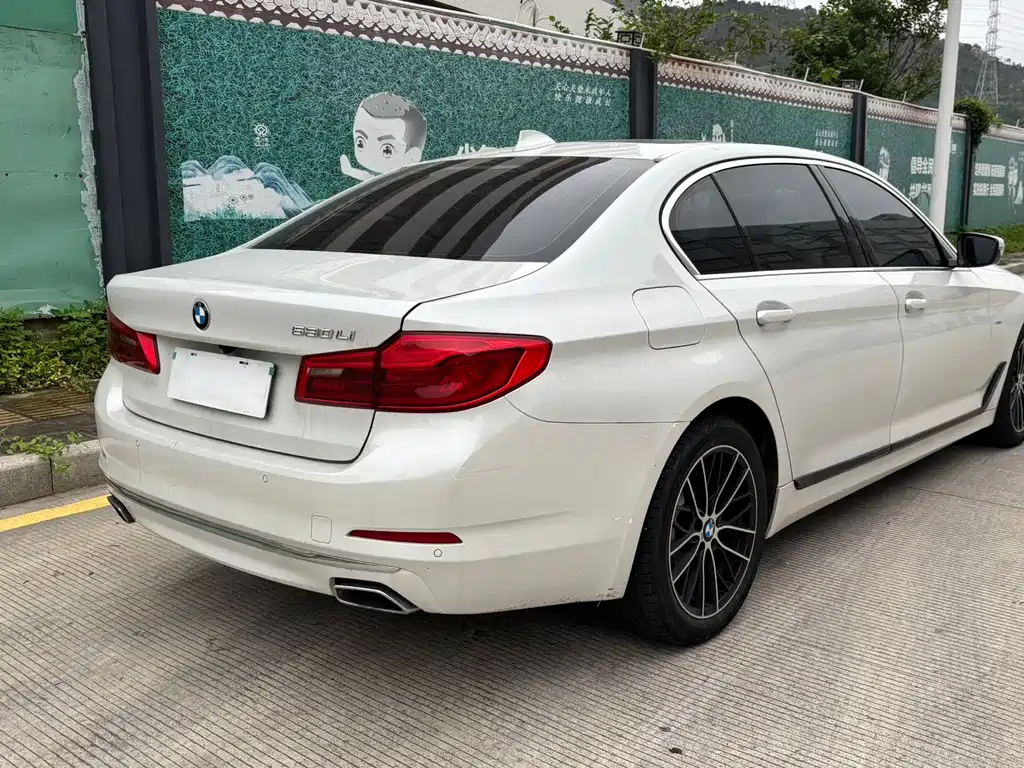 BMW 5 Series 2018