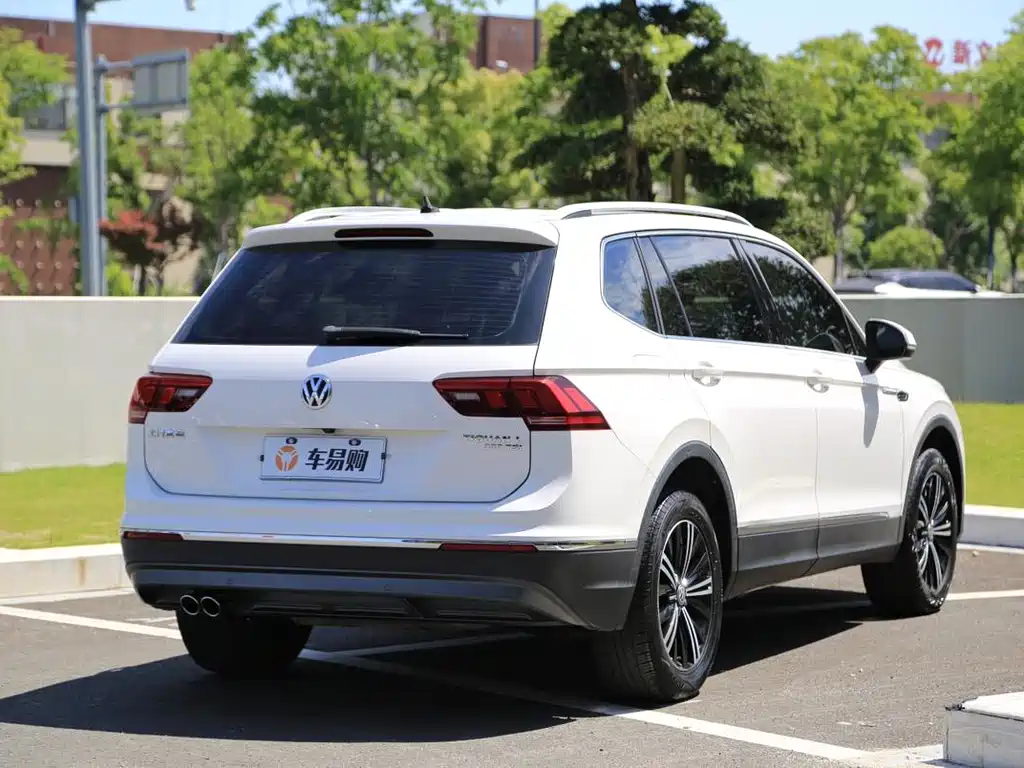 Volkswagen Tiguan L 2020 — фото 21