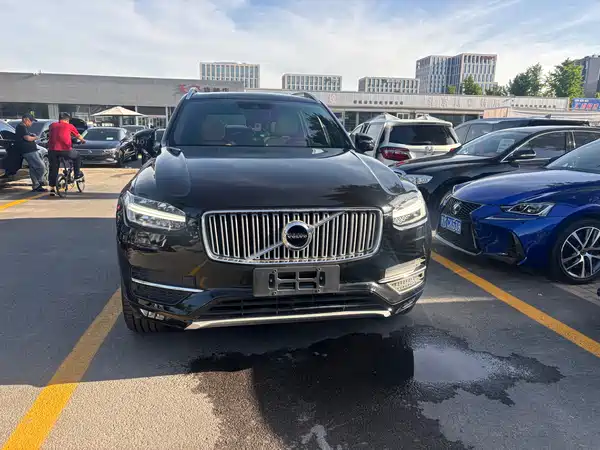 Volvo XC90 2015