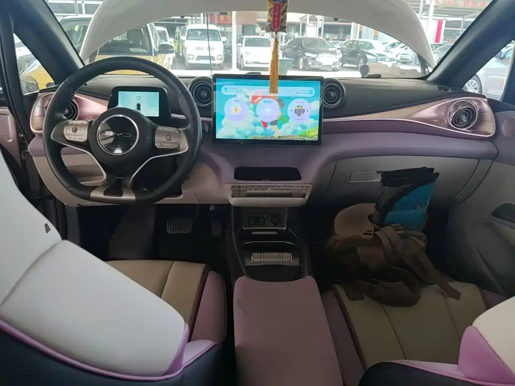 BYD Dolphin 2022 — фото 10