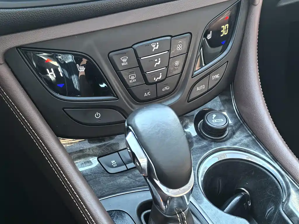 Buick Envision Plus 2014 — фото 8