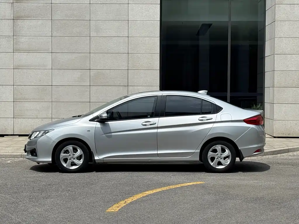 Honda City 2016 — фото 4