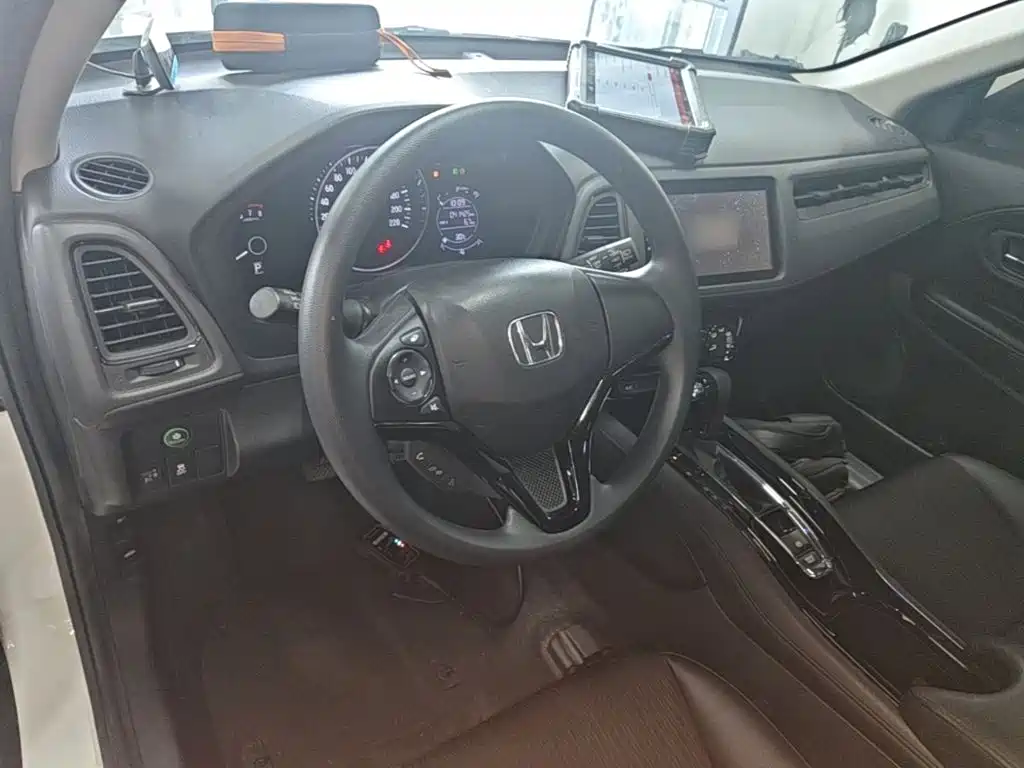 Honda Vezel 2021 — фото 10