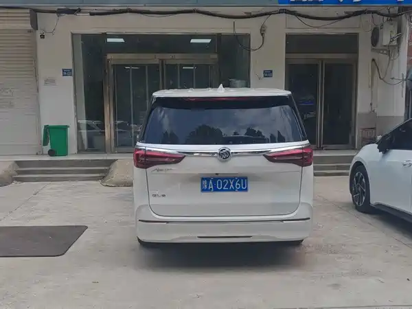 Buick GL8 2021