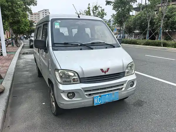 Wuling Sunshine 2017