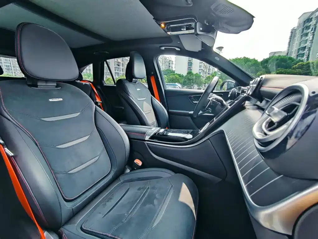 Mercedes-Benz GLC AMG 2025 — фото 21