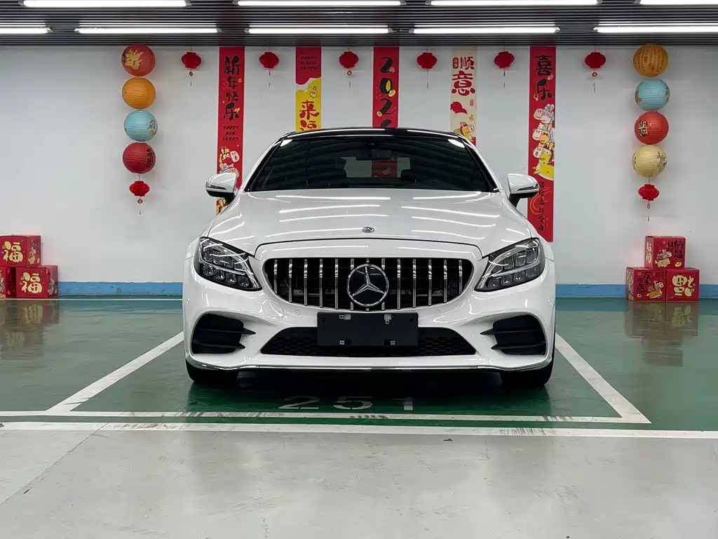 Mercedes-Benz C-Class 2019