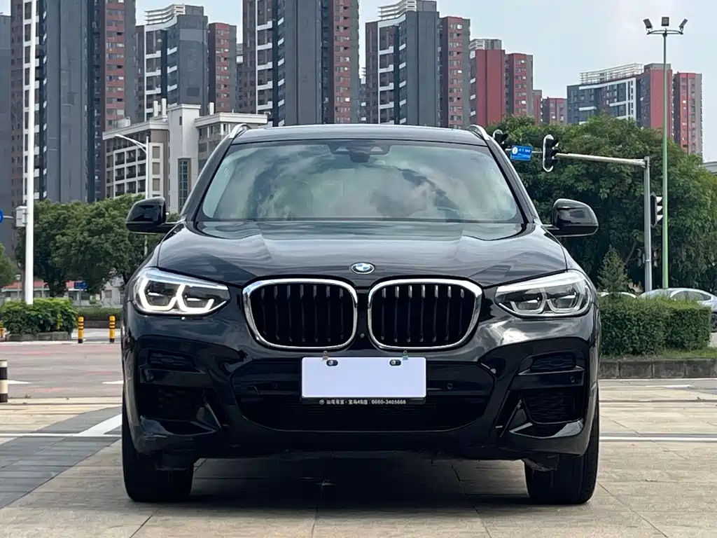 BMW X3 2021 — фото 2