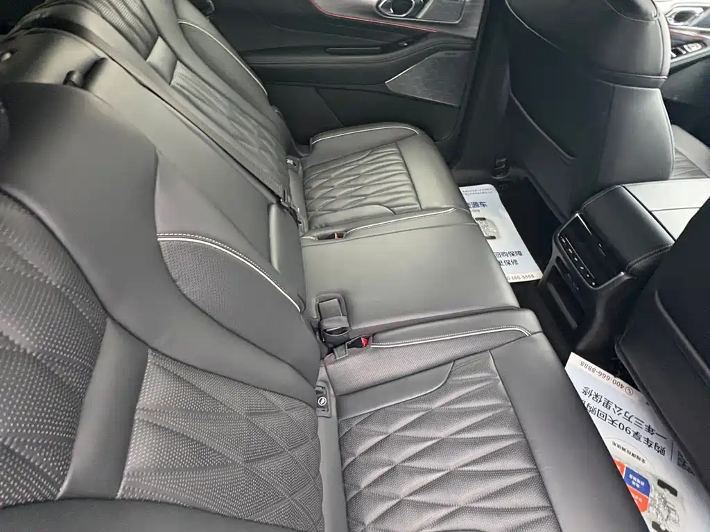 GAC Trumpchi GS8 2022 — фото 11