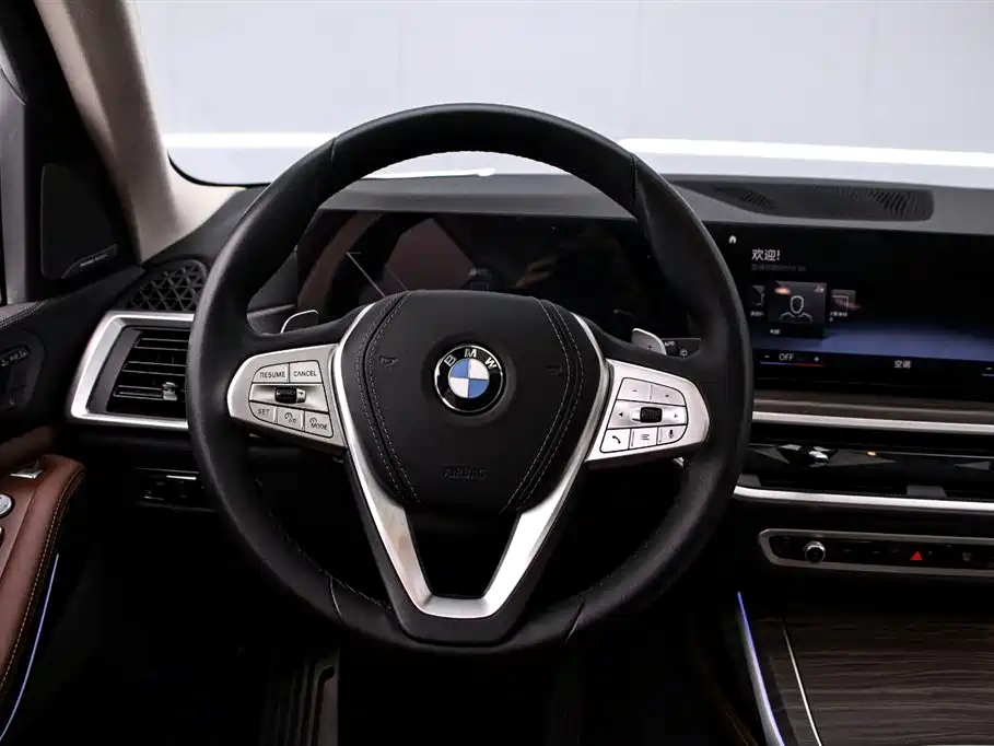 BMW X7 2023