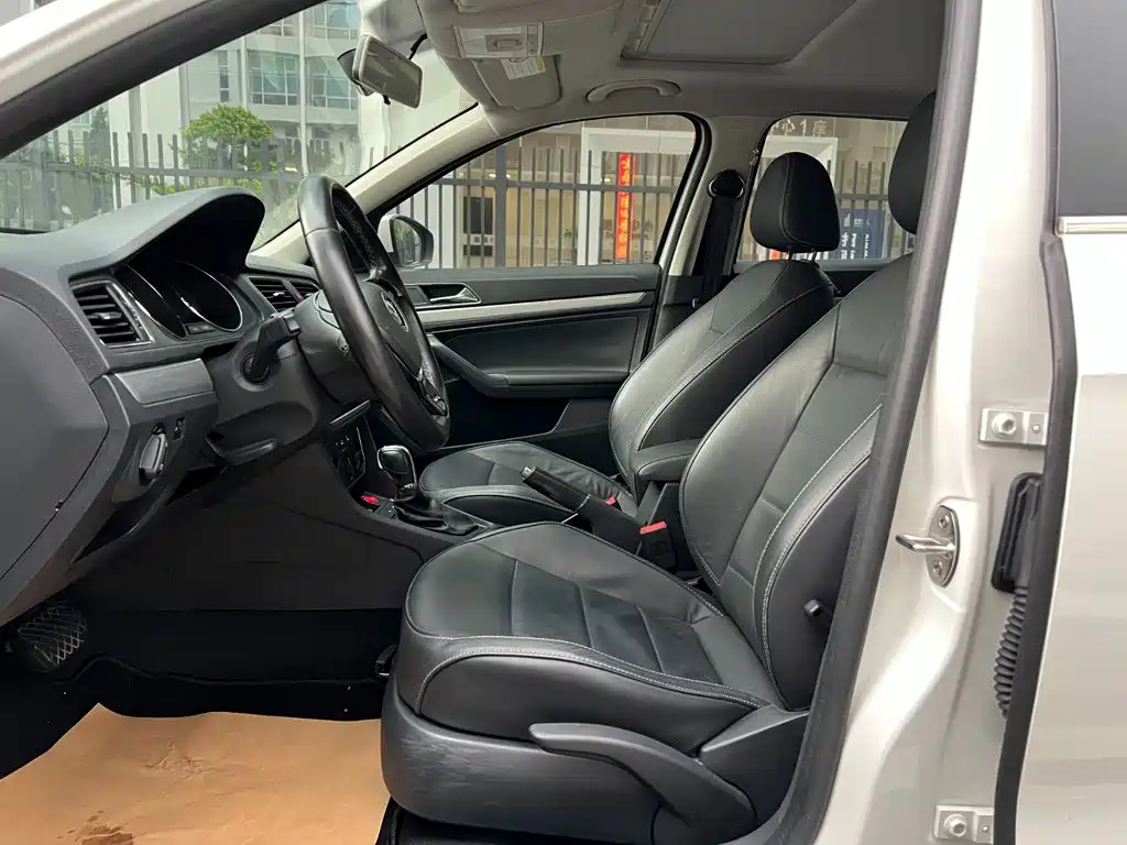 Volkswagen Gran Lavida 2016