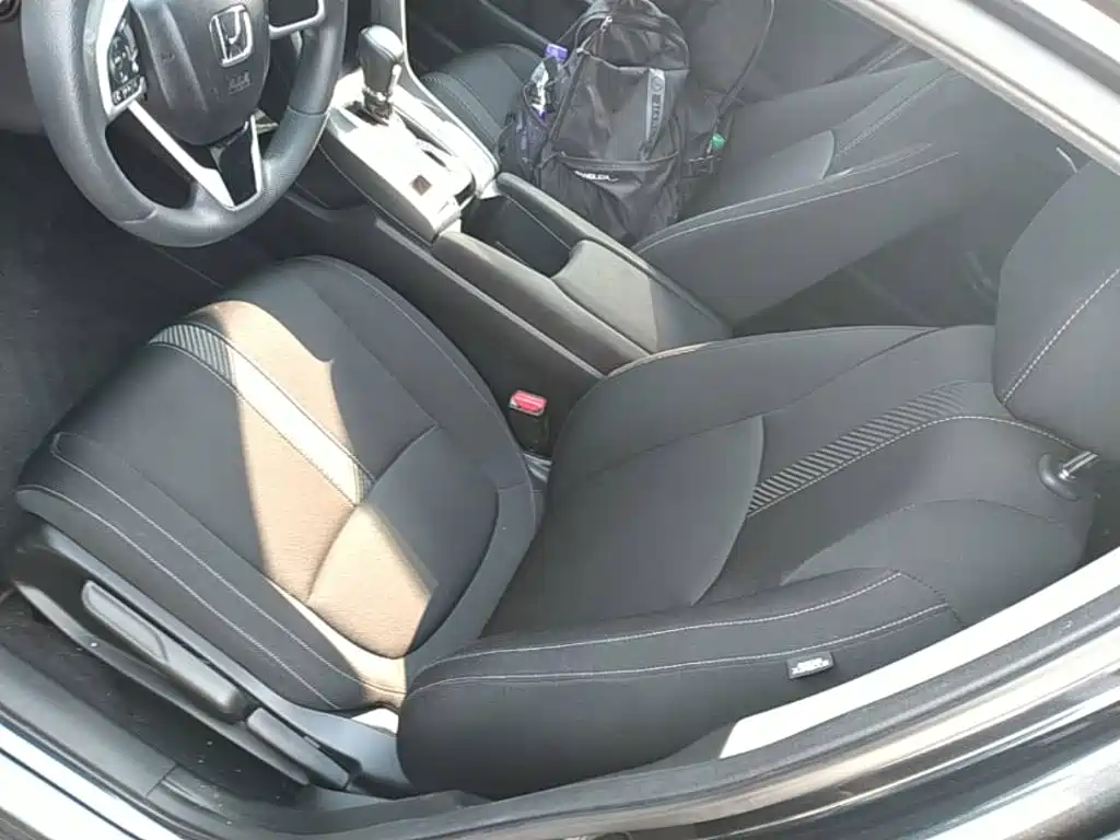 Honda Civic 2017 — фото 15
