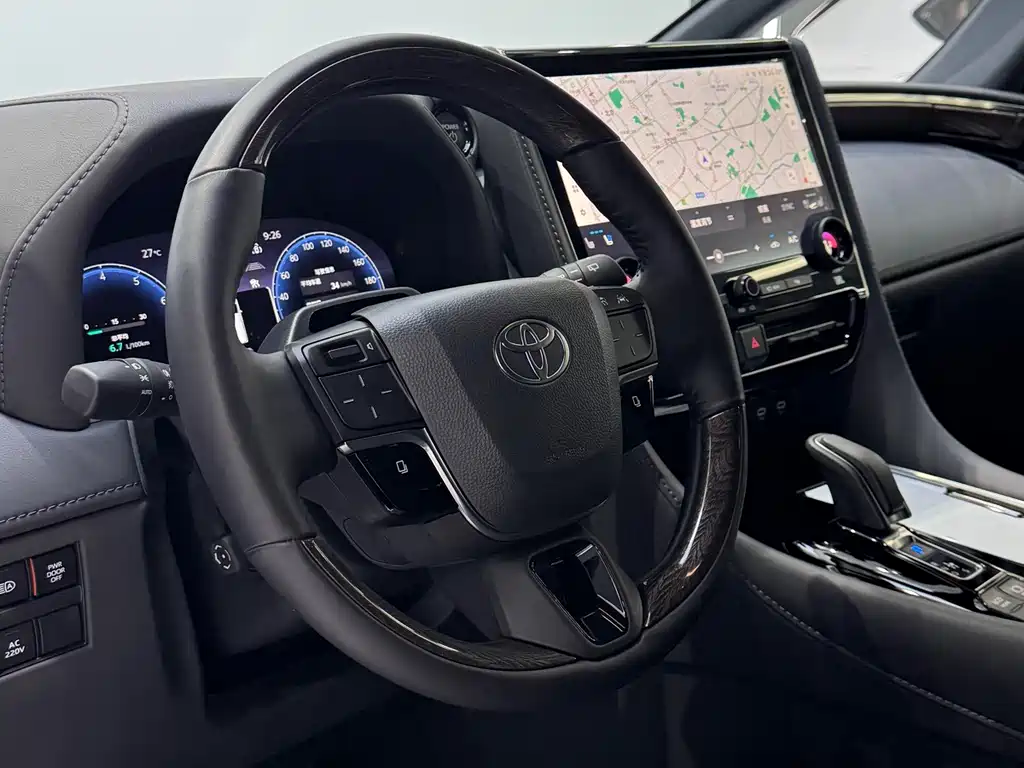 Toyota Alphard 2026 — фото 18