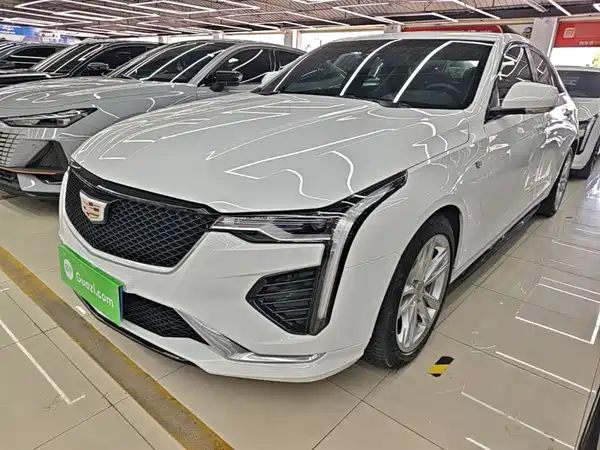 Cadillac CT4 2023