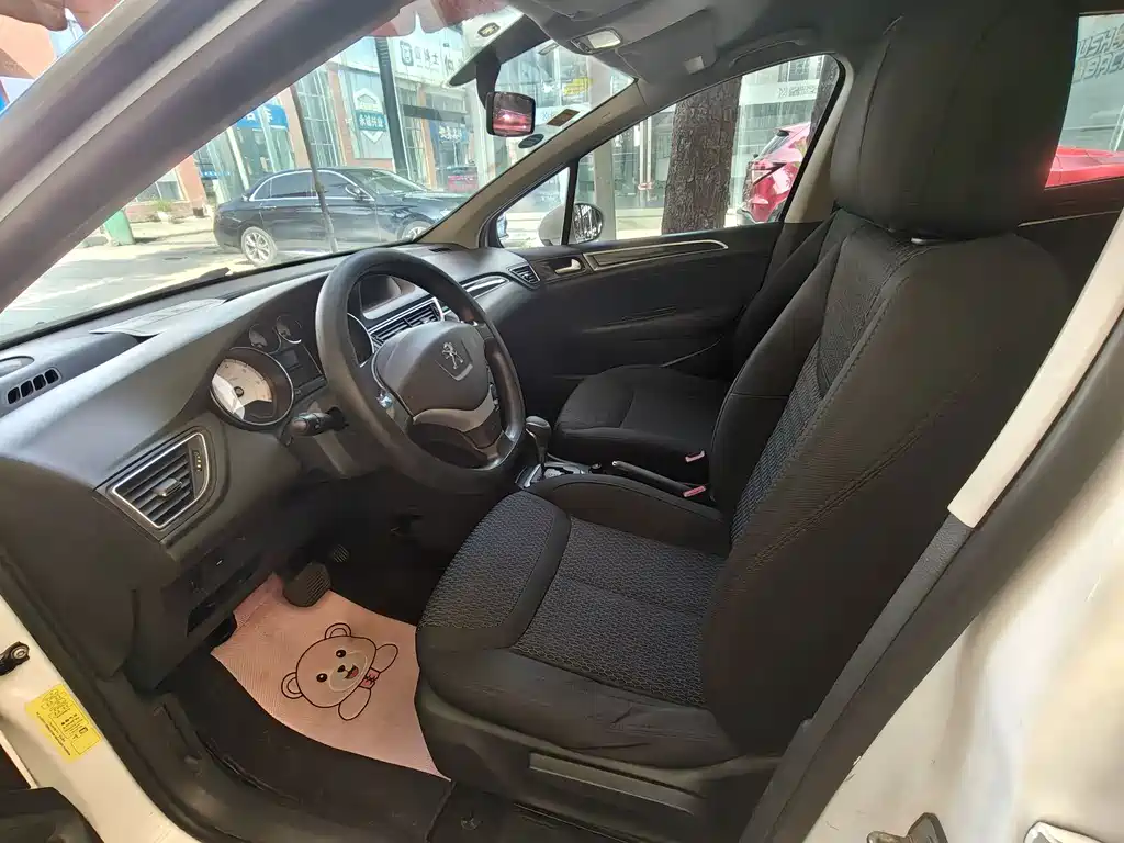 Peugeot 308 2014