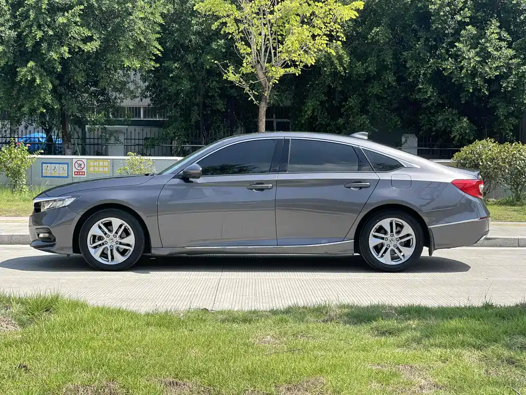 Honda Accord 2020 — фото 3