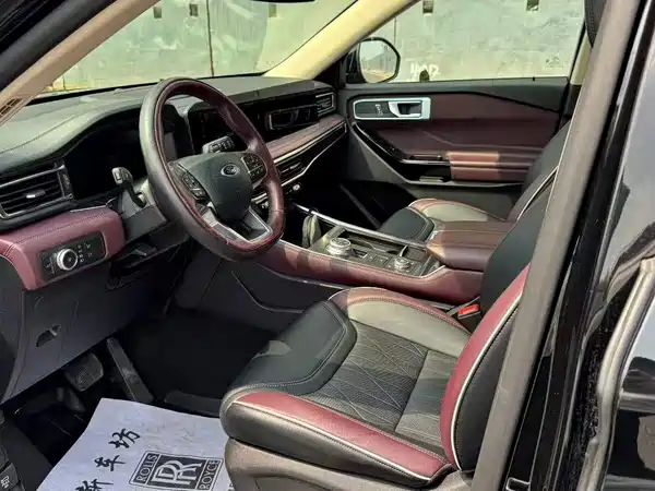Ford Explorer 2022