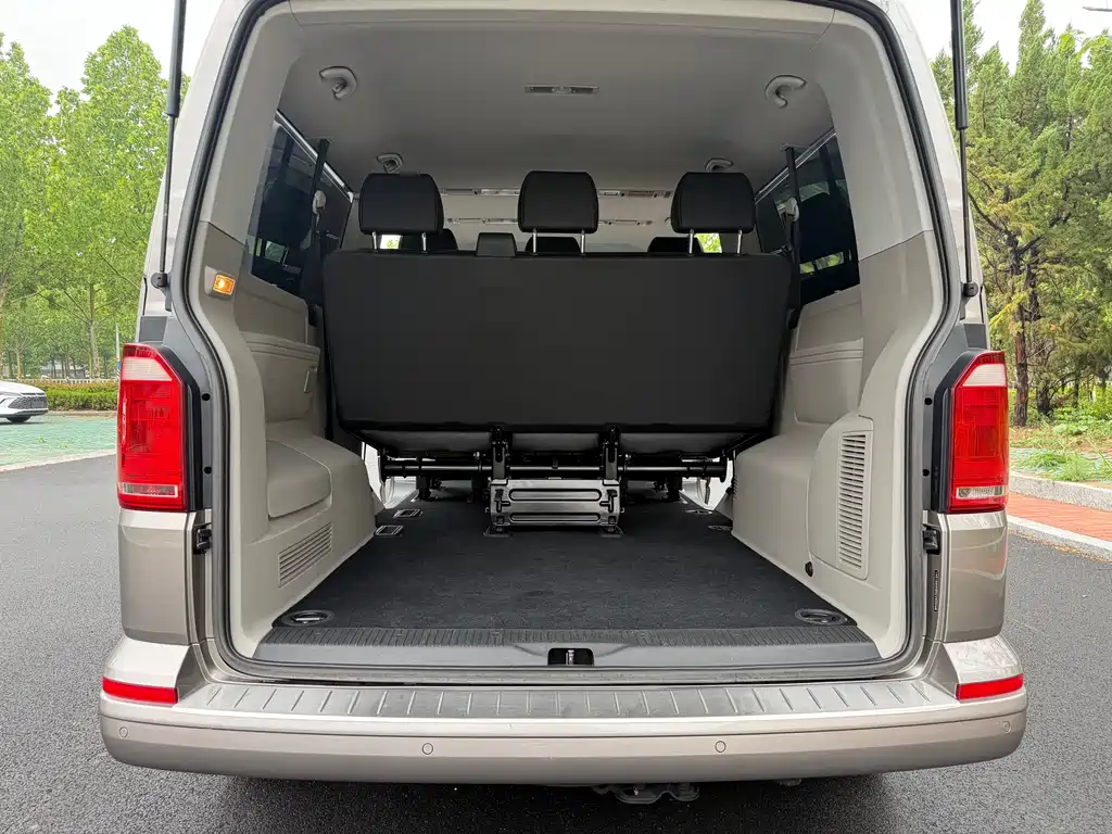 Volkswagen Caravelle 2017 — фото 19