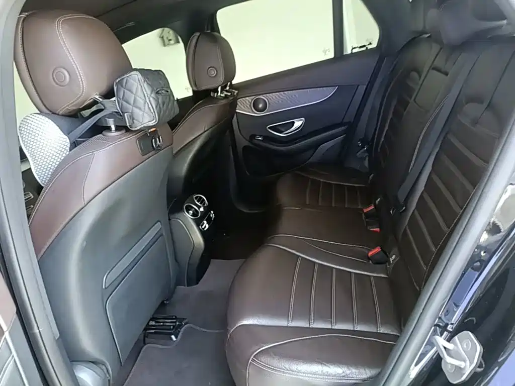 Mercedes-Benz GLC 2017 — фото 17