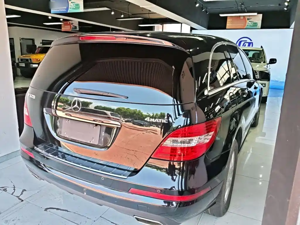 Mercedes-Benz R-Class 2017 — фото 7